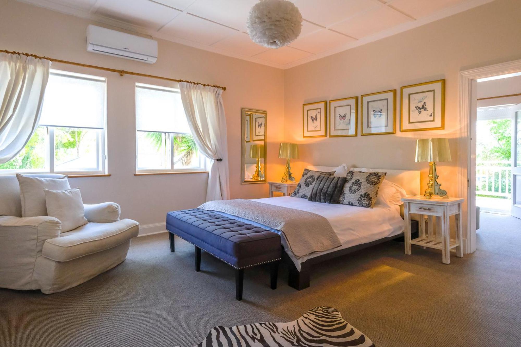 Oude Berg Guesthouse - 10 Caledon Street جورج الغرفة الصورة