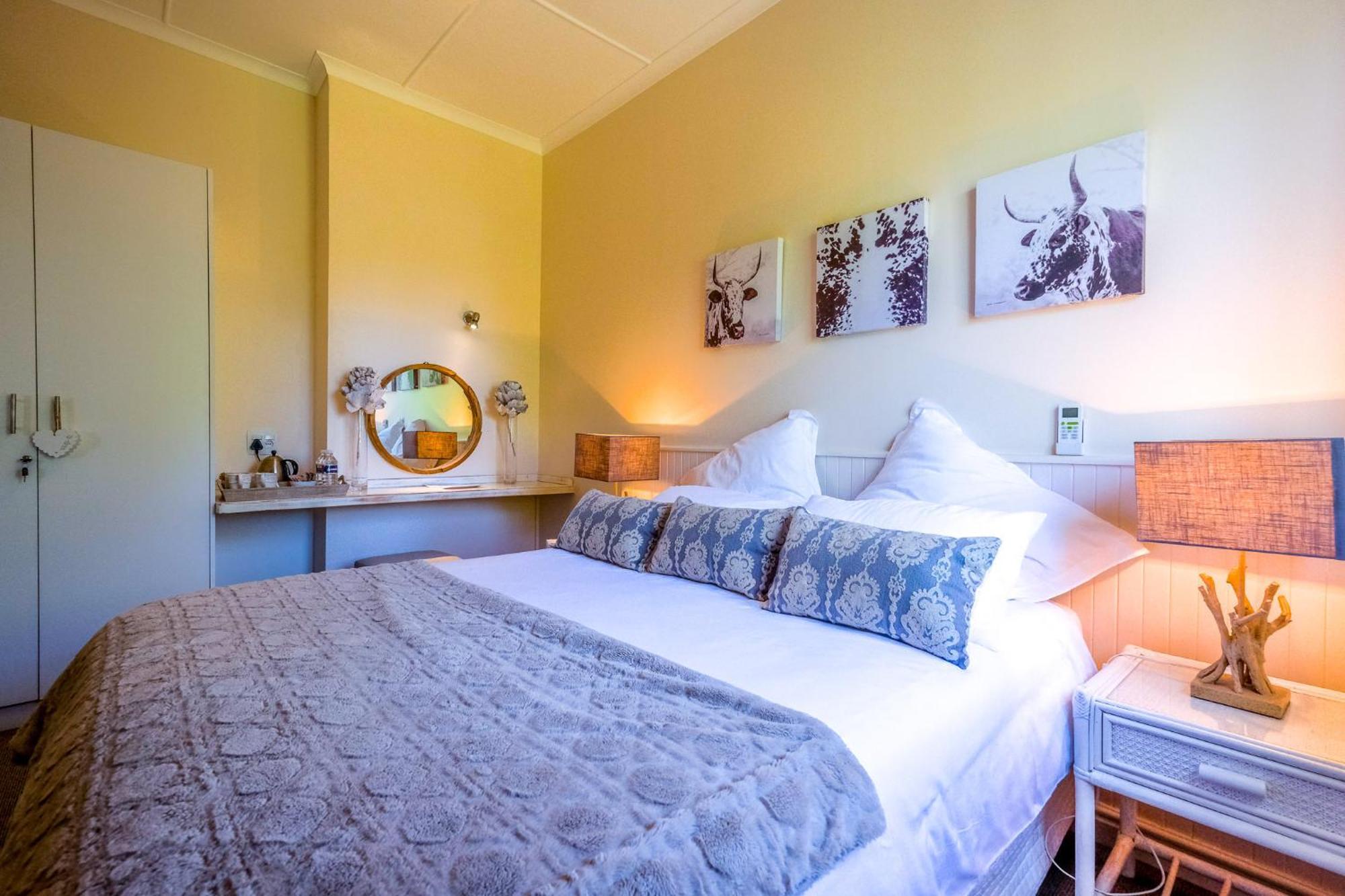 Oude Berg Guesthouse - 10 Caledon Street جورج الغرفة الصورة