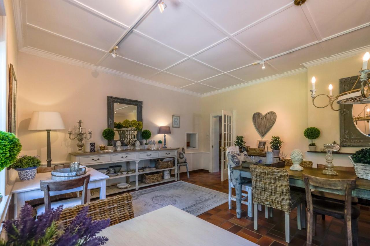 Oude Berg Guesthouse - 10 Caledon Street جورج المظهر الخارجي الصورة