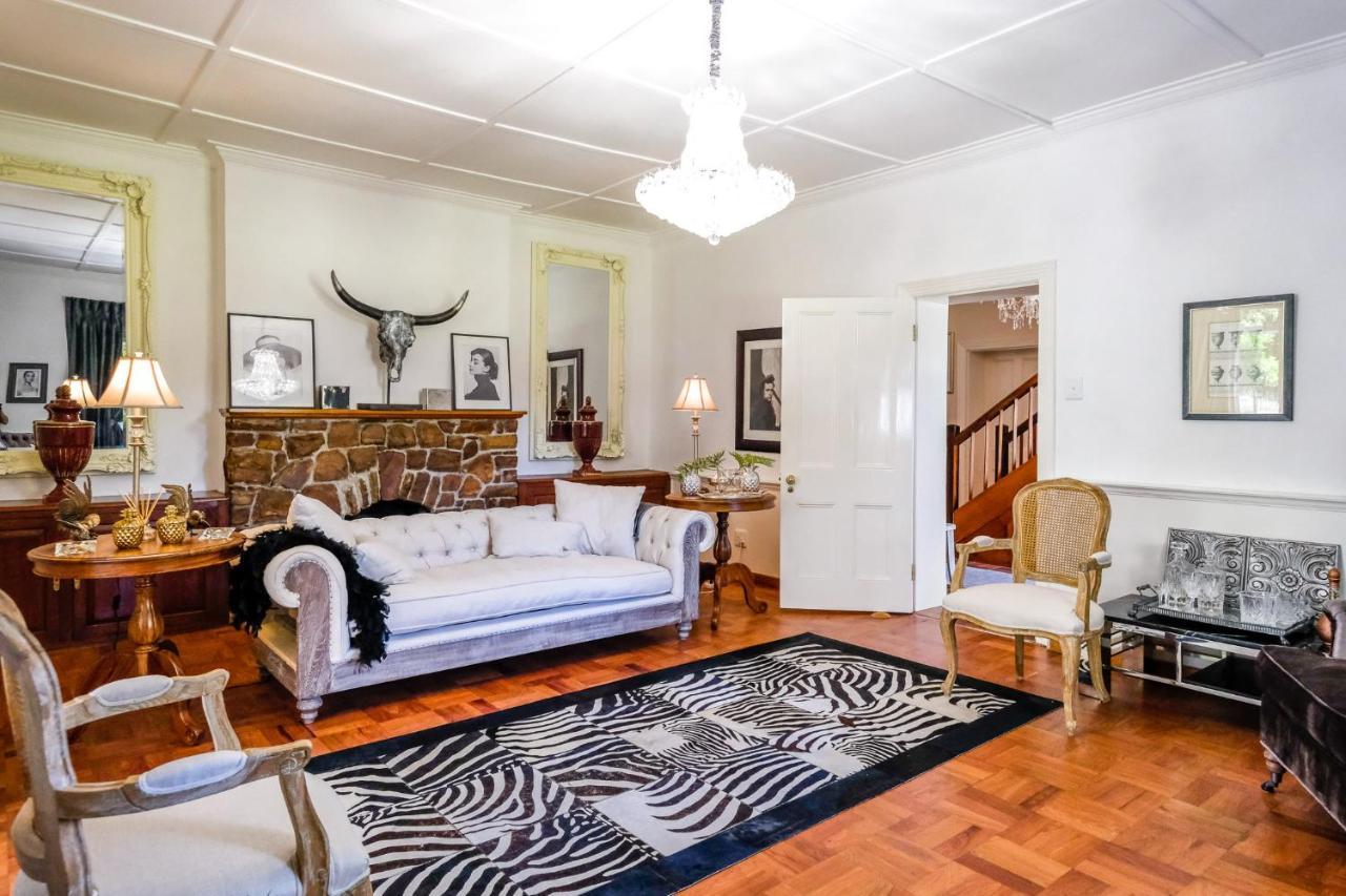Oude Berg Guesthouse - 10 Caledon Street جورج المظهر الخارجي الصورة