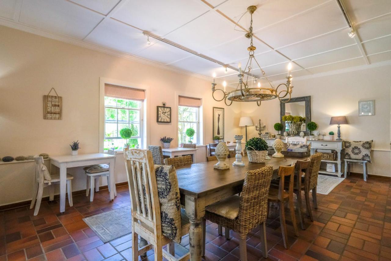 Oude Berg Guesthouse - 10 Caledon Street جورج المظهر الخارجي الصورة