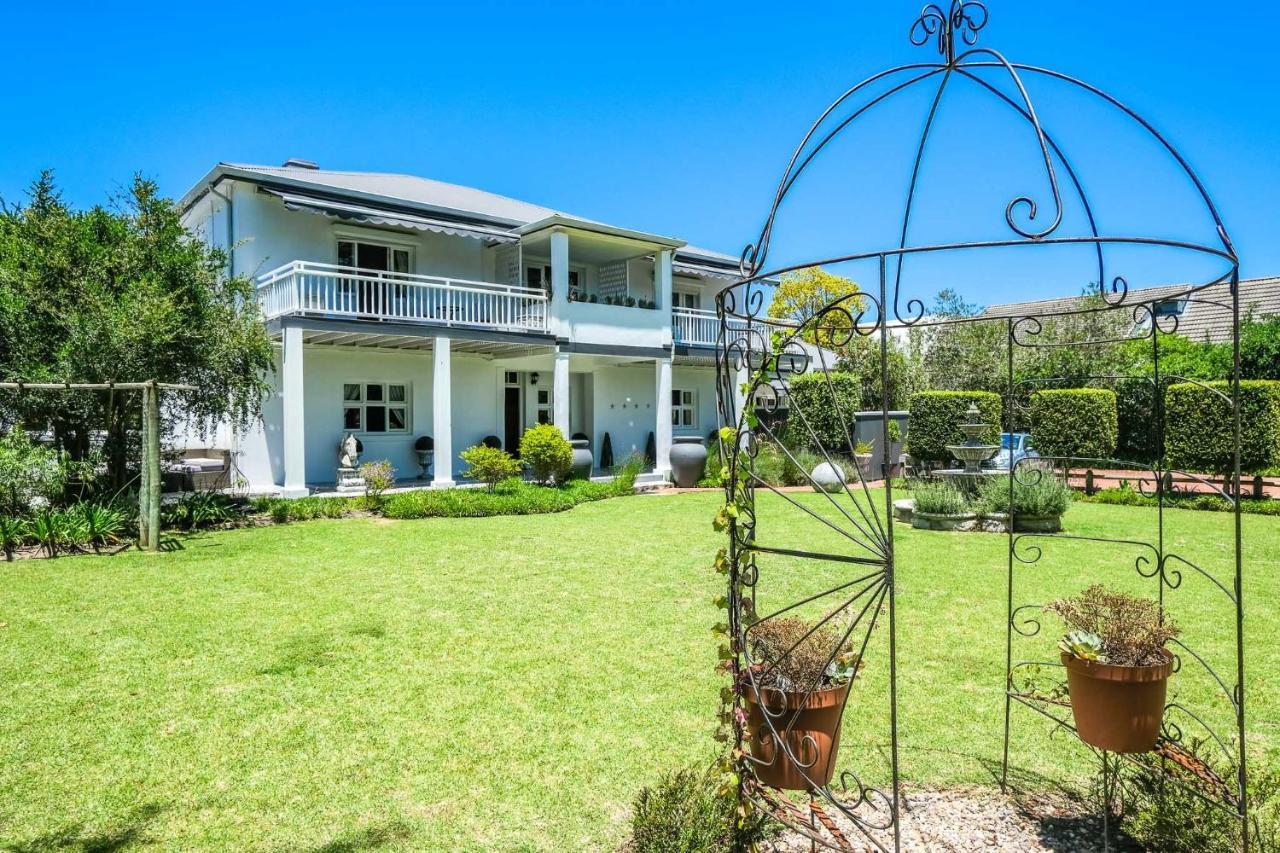 Oude Berg Guesthouse - 10 Caledon Street جورج المظهر الخارجي الصورة